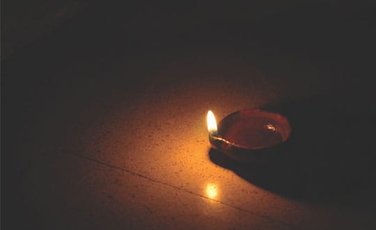 Tamso Maa Jyotir Gamaya