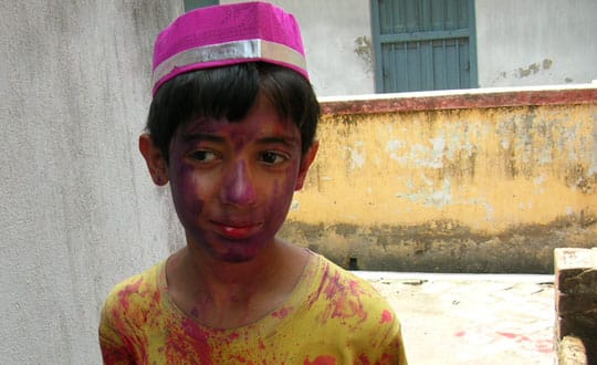 Have An Organic Yet Vibrant Holi